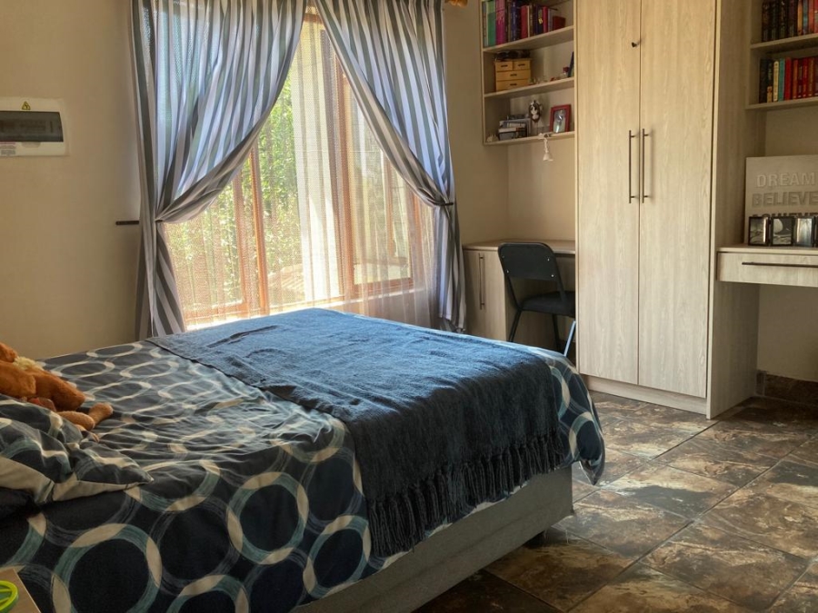 3 Bedroom Property for Sale in Bodorp North West